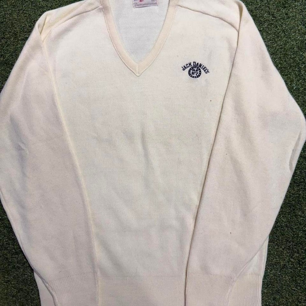Cream Jack Daniel's‎ V-neck sweater Size L #sweater